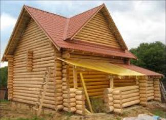 Различные конструкции крыш бревенчатого дома